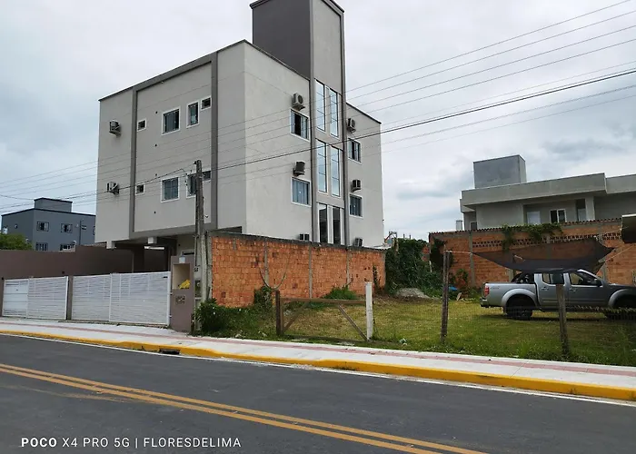 Apartamento 1/4 Bombinhas Fino Acabamento